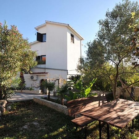Apartments With A Parking Space Okrug Donji, Ciovo - 13732 Donji Okrug (Ciovo) Exterior foto